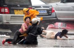 【转】【转】我喜欢的2010中国新闻摄影“金镜头”部分获奖作